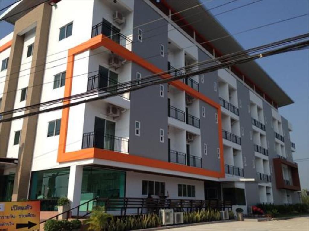 The River Apartment2