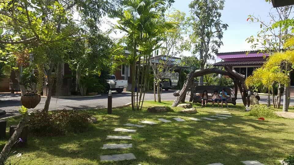 Choksathaporn Resort Choksathaporn Resort