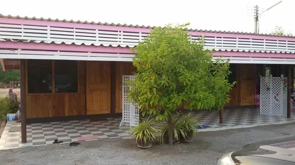 Baan Chaytung Resort0