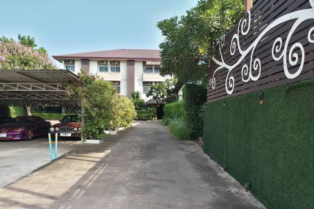 The Aree Grand Apartment The Aree Grand Apartment