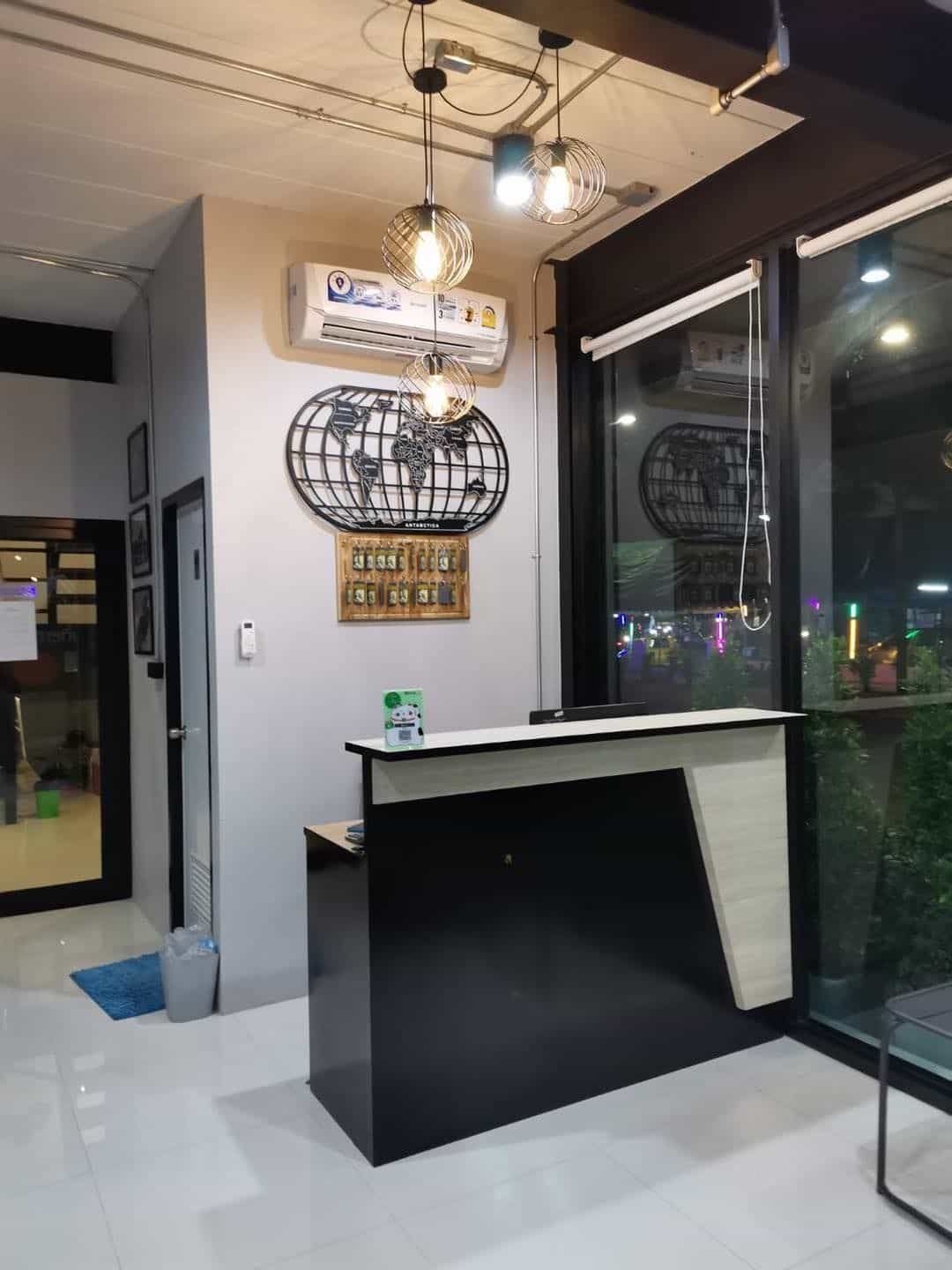 Panyha Place3