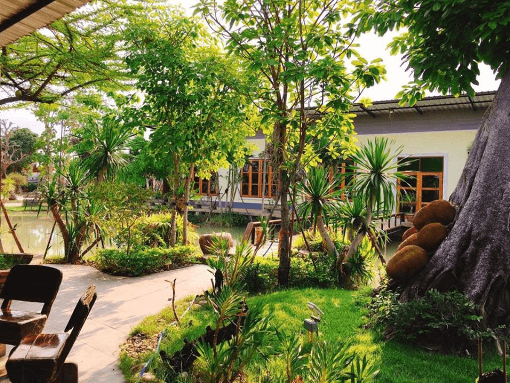 Love View Resort Sawankhalok