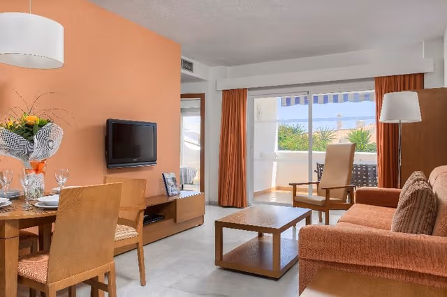 APARTMENT CAPACITY 4 ONE BEDROOM
