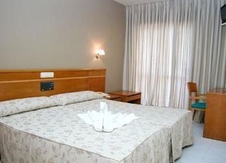 Hotel Atalaya I0