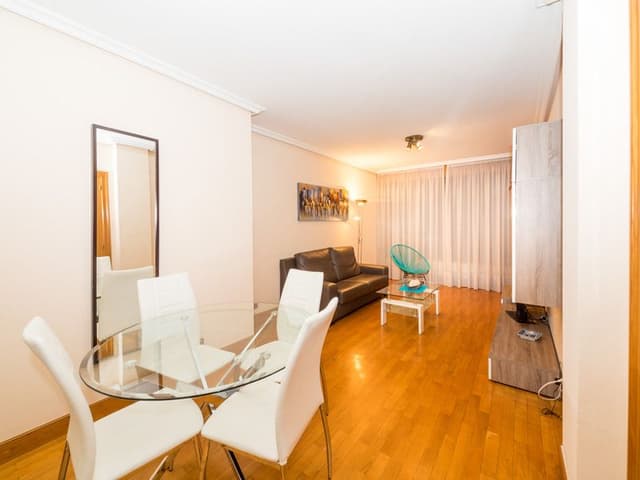APARTMENT CAPACITY 3