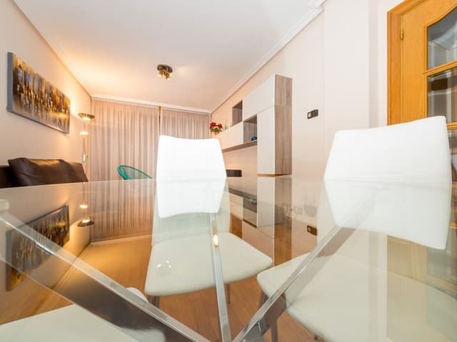 APARTMENT CAPACITY 4