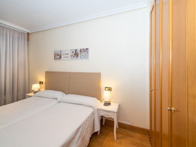APARTMENT CAPACITY 4