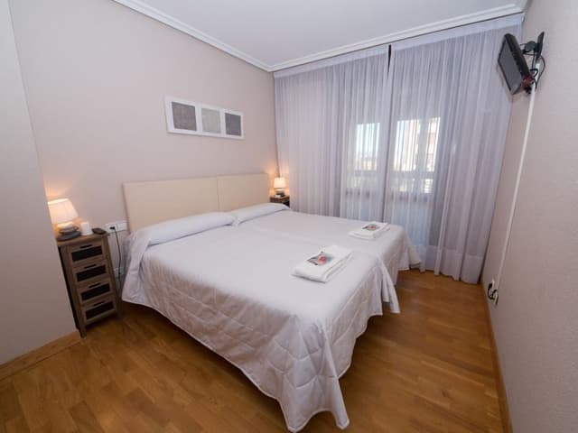 APARTMENT CAPACITY 3