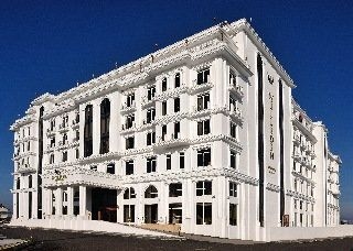Wellborn Luxury Hotel4