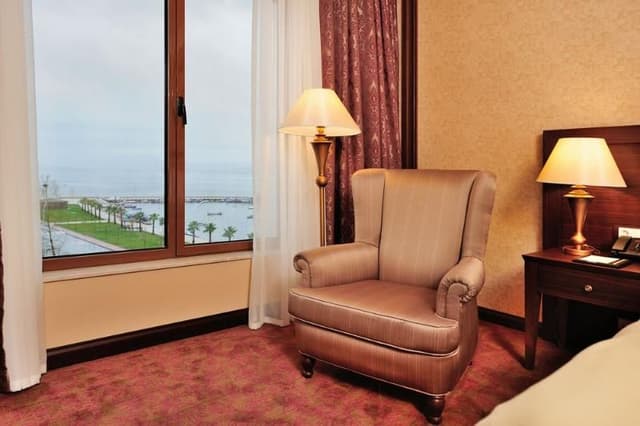 DOUBLE DELUXE SEA VIEW