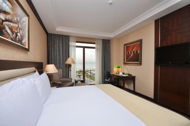DOUBLE PREMIUM SEA VIEW