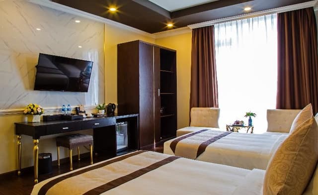 SUITE EXECUTIVE
