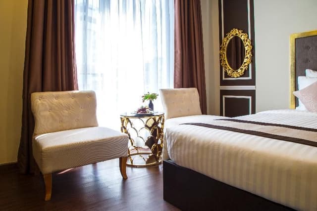 SUITE EXECUTIVE