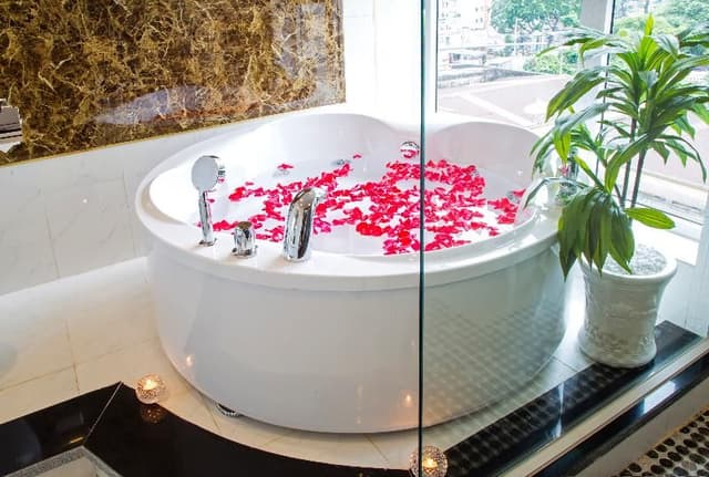 SUITE WITH DOUBLE BED