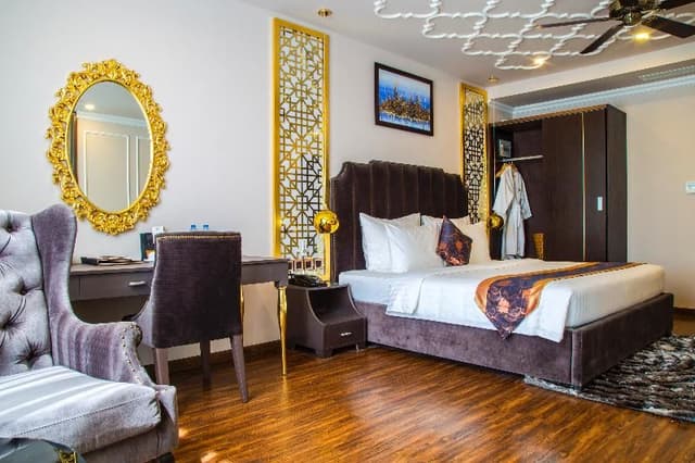SUITE WITH DOUBLE BED