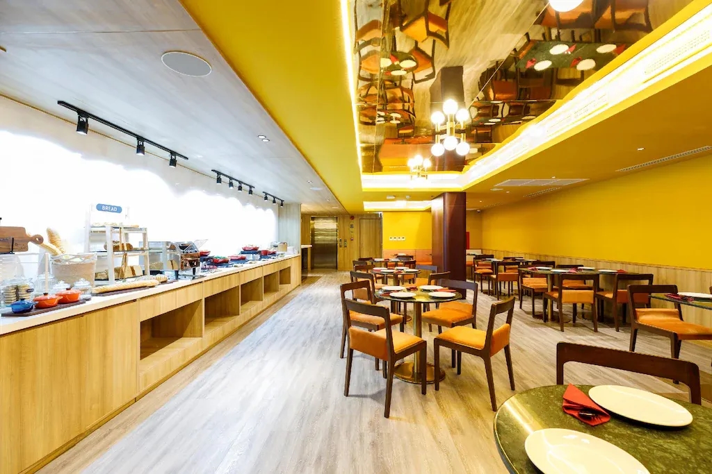 โรงแรมเบญจรงค์ กรุงเทพ (Benjarong Hotel Bangkok)3