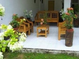 Ladaga Inn & Restaurant4