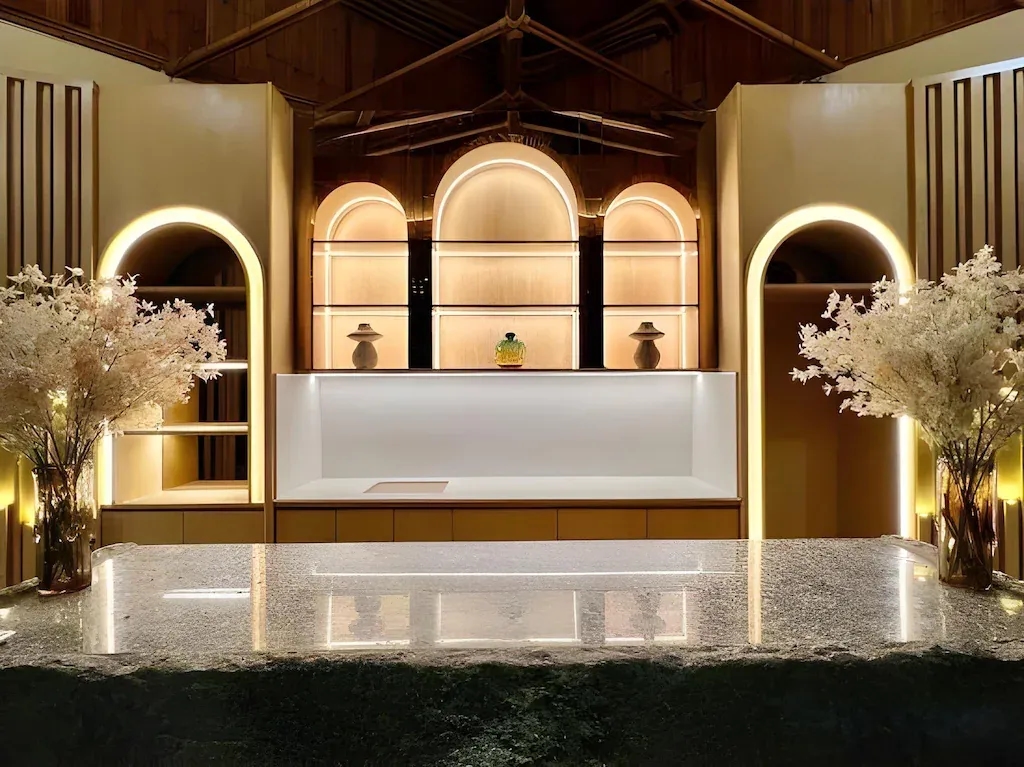 ลักซ์ทะเล ขนอม โฮเทล (LUXTALAY KHANOM HOTEL)2