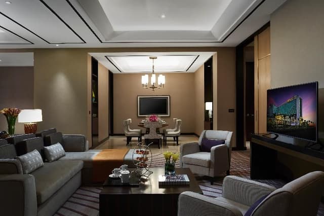 SUITE STANDARD