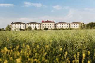 Ramada Frankfurt Airport West Ramada Frankfurt Airport West