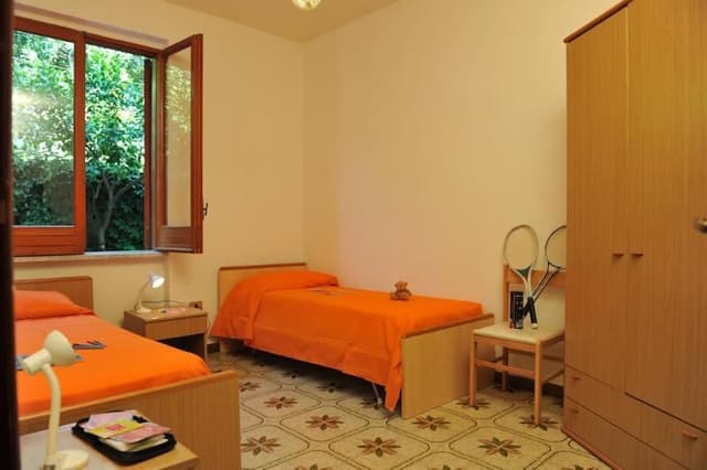 APARTMENT CAPACITY 6 TWO BEDROOMS