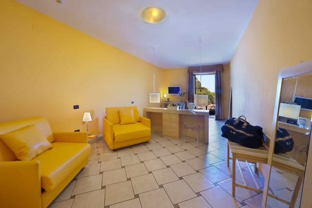JUNIOR SUITE STANDARD