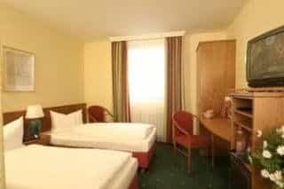 Best Western Queens Hotel Pforzheim-Niefern Best Western Queens Hotel Pforzheim-Niefern