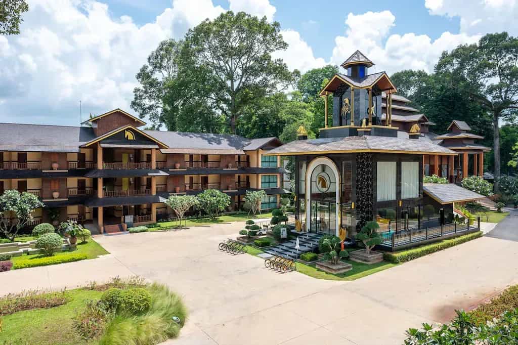 ภูมนตรา รีสอร์ท นครนายก