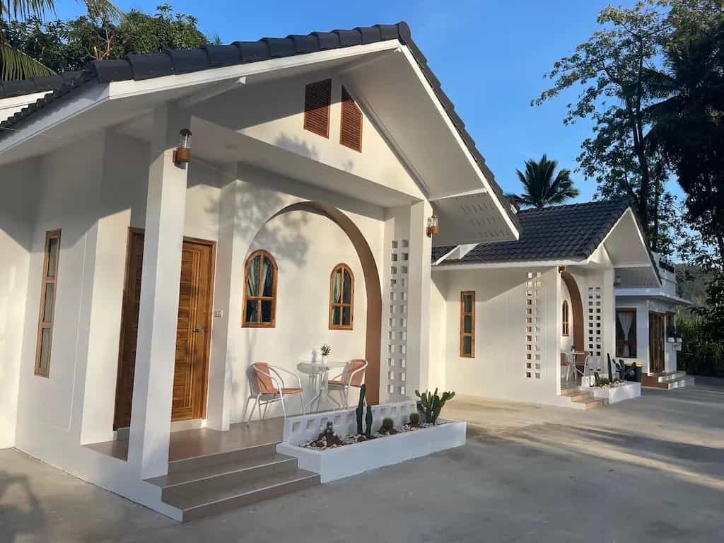 Baan Aun Jai Resort
