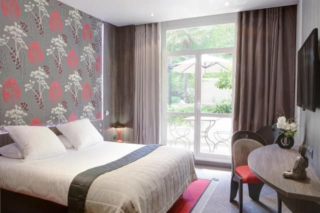 DOUBLE DELUXE WITH TERRACE