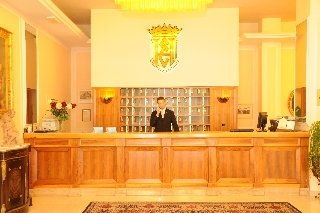 โรงแรมแกรนด์ เอ็กเซลซิเออร์ (Grand Hotel Excelsior)3