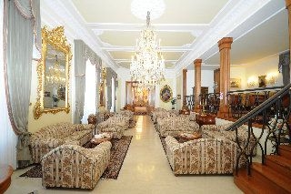 โรงแรมแกรนด์ เอ็กเซลซิเออร์ (Grand Hotel Excelsior)4