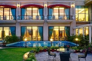 Bella Vista Chandigarh Hotel0
