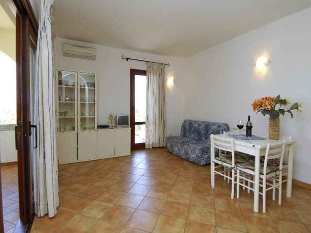 APARTMENT CAPACITY 4 ONE BEDROOM