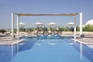 Moevenpick Hotel Apartments The Square Dubai2