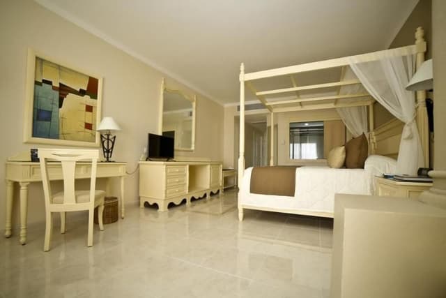 JUNIOR SUITE DELUXE