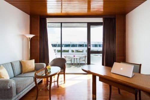 Grand Deluxe King Room