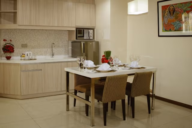 SUITE TWO BEDROOMS