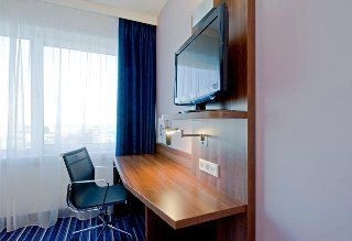 Holiday Inn Express Amsterdam Schiphol3