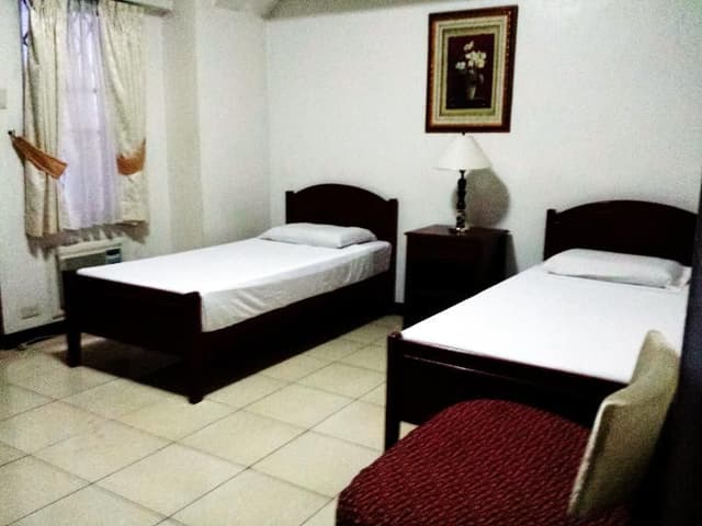 TWIN STANDARD