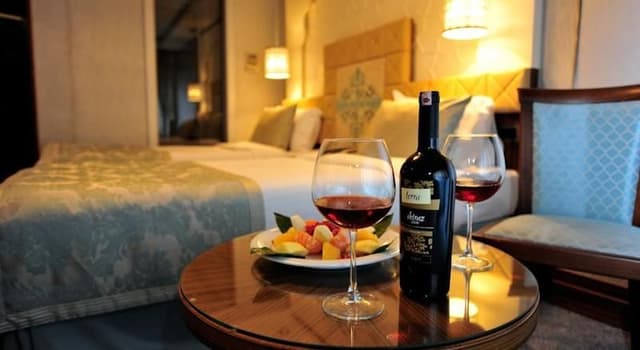 SUITE THREE BEDROOMS