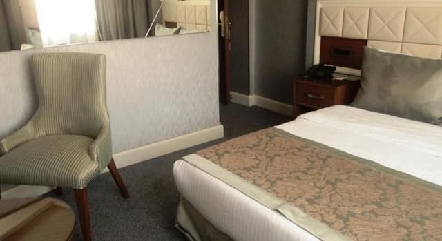SUITE THREE BEDROOMS