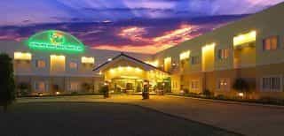 Alona Tropical Beach Resort Alona Tropical Beach Resort