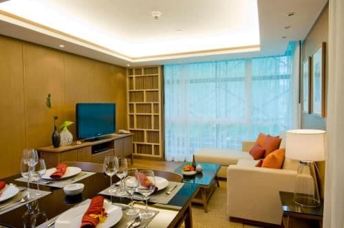 One-Bedroom Suite