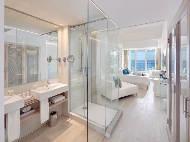 Double or Twin PREMIUM SEA VIEW