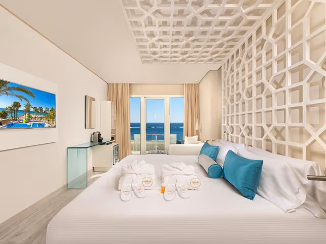 Double or Twin SEA VIEW