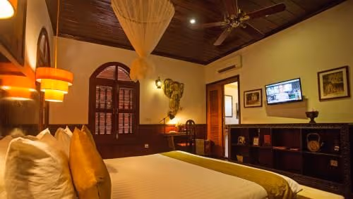 Two Bedroom Family Villa - Free Pickup