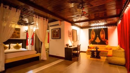 Villa Suite - Free Pickup