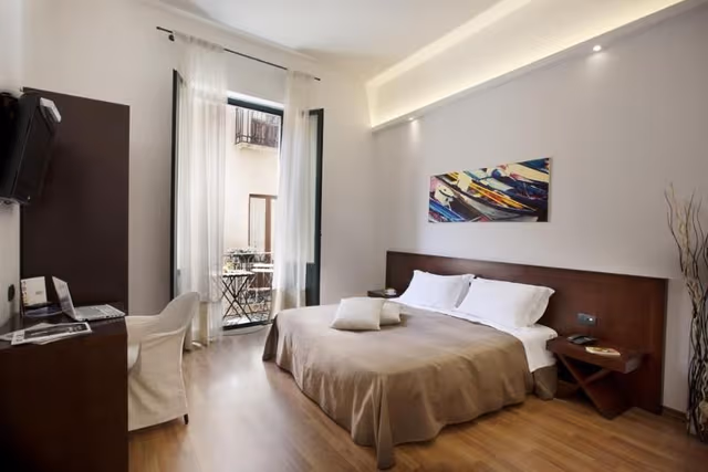 SUITE WITH BALCONY