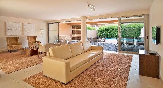 VILLA THREE BEDROOMS